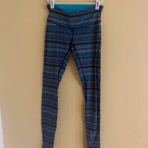 Lululemon Black Blue and White Striped Leggings Size‎ 4